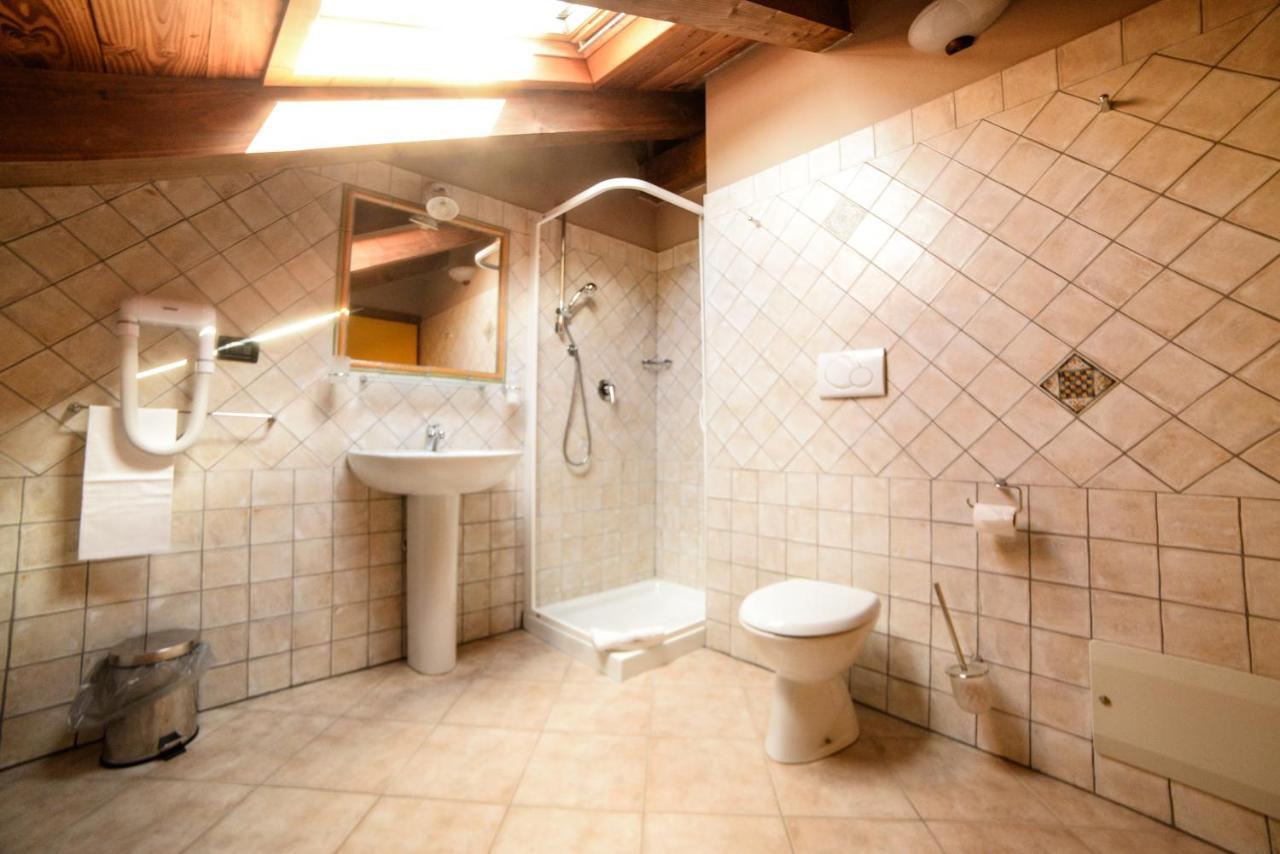 Della Guida Aparthotel